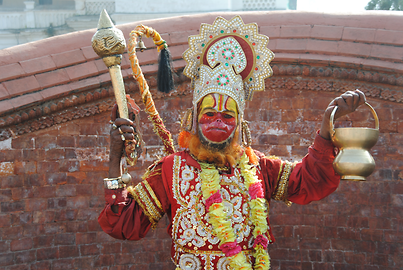 Darstellung des Affengottes Hanuman aus dem Horizont des Vishnukultes um den Heros Rama Darstellung des Affengottes Hanuman aus dem Horizont des Vishnukultes um den Heros Rama